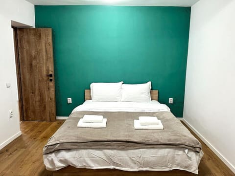 Bed, Photo of the whole room, Bedroom, towels, wardrobe