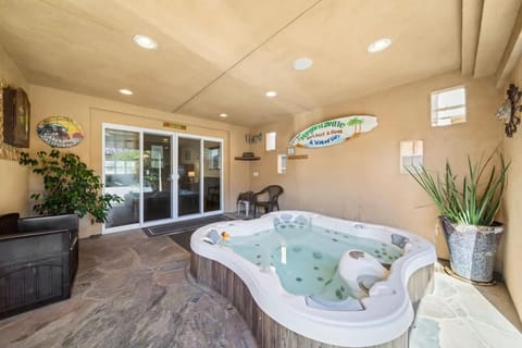 Hot Tub Ocean Views 3 Bedroom Private Home House in Carlsbad
