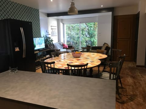 Property building, Living room