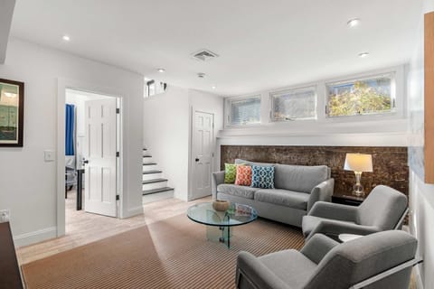 Unique Architectural Home Walk to town and beach House in Provincetown