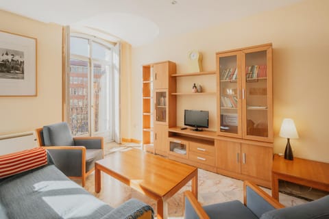 Property building, Living room