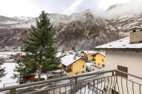 La Maisonnette House in Valtournenche