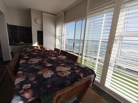 View (from property/room), Photo of the whole room