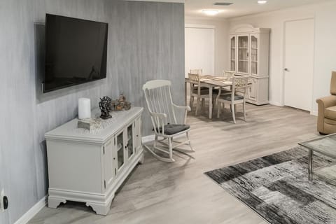 Spacious Family Retreat Port Charlotte House in Port Charlotte