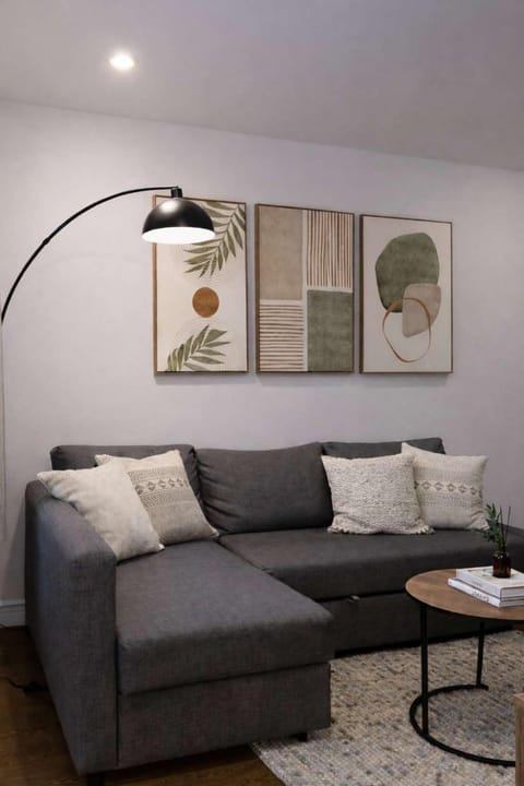 Property building, Seating area