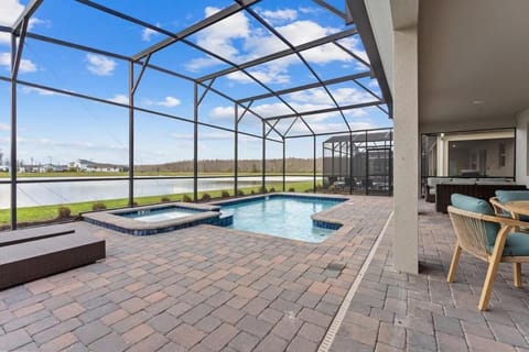 Swimming pool