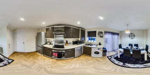 Kitchen or kitchenette, Dining area, oven, stove, toaster