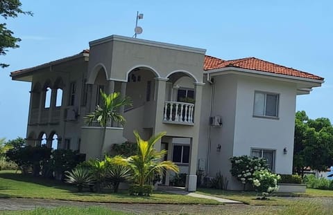 Property building, Day, Garden, Garden view
