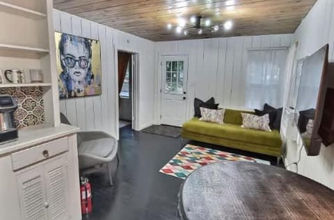 Minutes 2 Nights of Lights Downtown St George Street UF Flagler Hospital Beach House in Saint Augustine