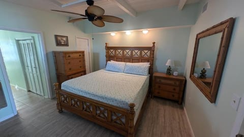 Keys to the Sea and Cabana Club House in Key Colony Beach