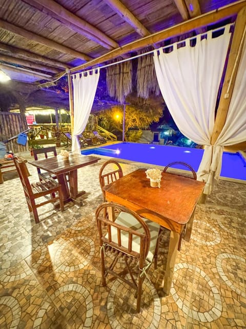 Balcony/Terrace, Lounge or bar