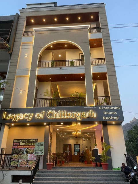 Property building, Facade/entrance, Day