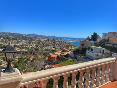 Day, View (from property/room), Balcony/Terrace, City view, Sea view