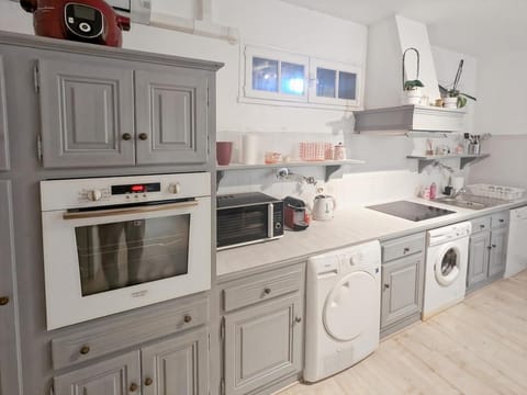 Charmant T3 dans un mas provençal proche Avignon Apartment in Sorgues