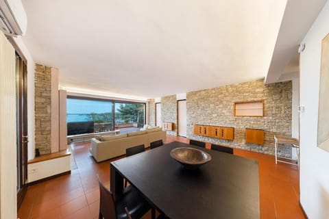 La Baia2, lake view, quiet Apartment in Lake Garda
