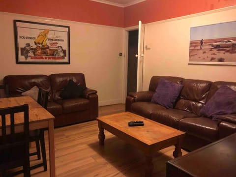 Living room, Decorative detail