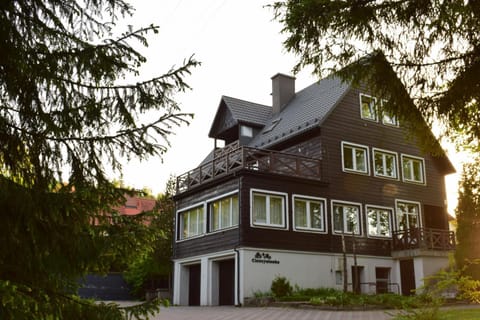 Property building, Spring, Day