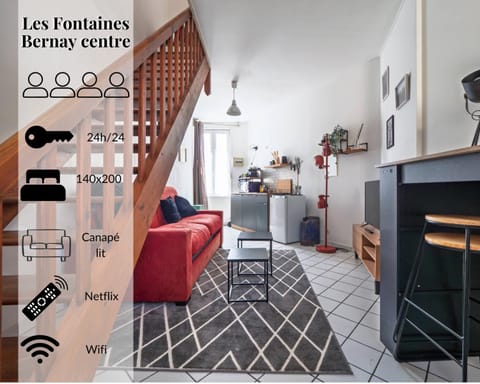 Bed, Bathroom, Kitchen or kitchenette, Bedroom