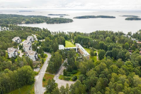 Day, Natural landscape, Sea view, Street view