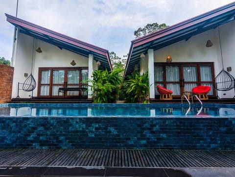 Property building, Day, Garden, View (from property/room), Balcony/Terrace, Swimming pool