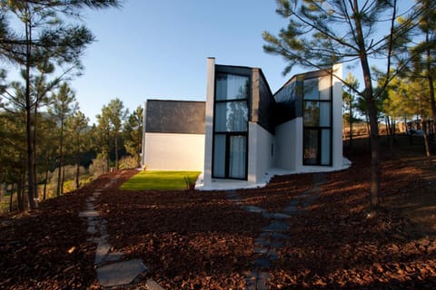 Property building, Facade/entrance, Spring, Winter, Summer, Garden, View (from property/room), Balcony/Terrace, Lobby or reception, Autumn, Area and facilities
