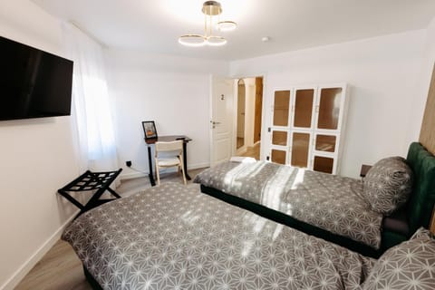 3Br - Brand New Apartment - CIBA Apartments Apartment in Bad Honnef