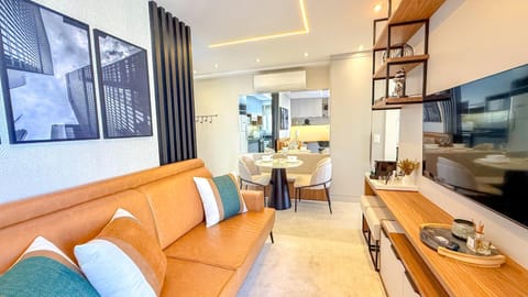 TV and multimedia, Living room, Dining area