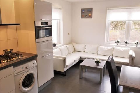 Nieuwe Dijkstraat 3b House in Westkapelle