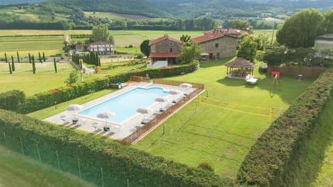 Property building, Facade/entrance, Bird's eye view, Garden, Garden view, Pool view, Swimming pool
