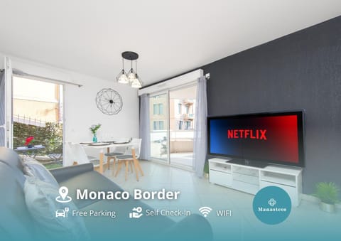 Patio, TV and multimedia, Balcony/Terrace, Living room, Seating area