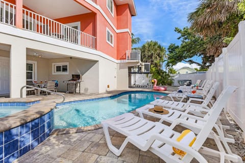 Where Big Memories Begin, A Coastal Escape for All - Beach House on Bayview - Roelens House in Estero Island