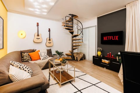 TV and multimedia, Living room