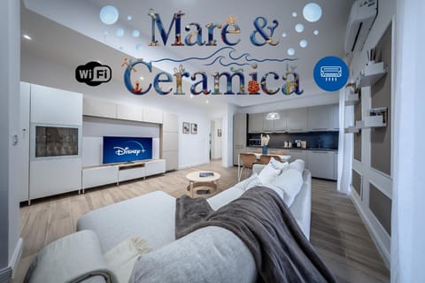 Property logo or sign, TV and multimedia, Logo/Certificate/Sign