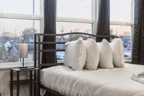 Bed, Bedroom