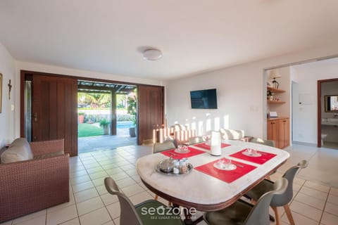 TV and multimedia, Living room, Dining area