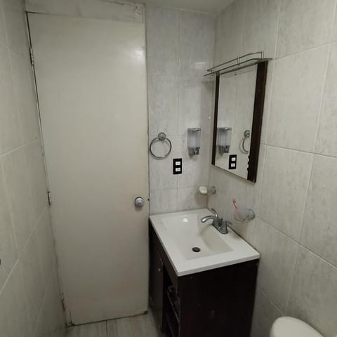 Opportunity, very economical family apartment Apartment in Acapulco