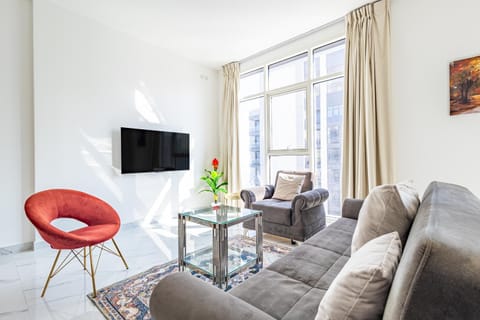 Perfect Home for Families & Groups - Heart of Al Reem - 5-10 min from ADGM, Galleria, Cleveland - 5 min walk from Reem Central Park and Beach Apartment in Abu Dhabi