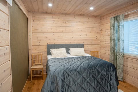 Bed, Photo of the whole room, Decorative detail, Bedroom, furniture