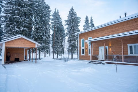 Property building, Winter, Lake view, Landmark view