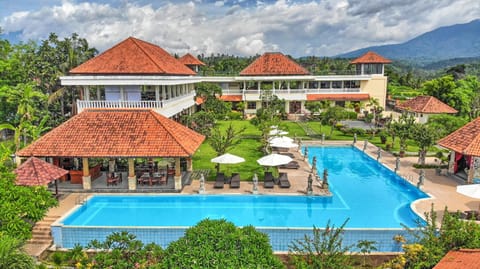 Pool view, Swimming pool