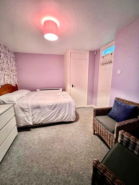 Mona Vacation rental in Hull