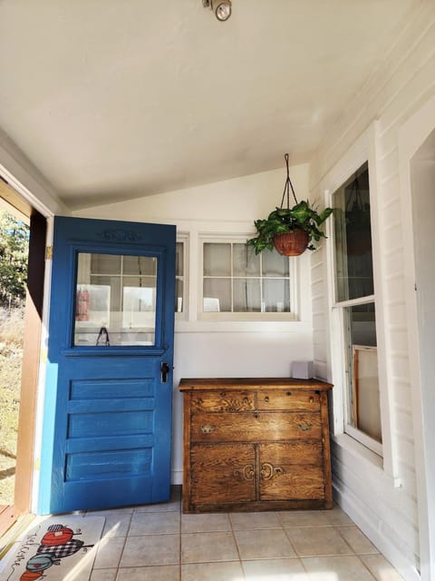 The Owl's nest House in Palmer Lake