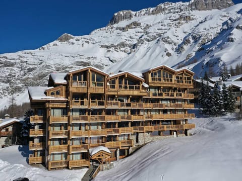 Appartement d'exception avec cheminée et home cinéma à Val-d'Isère - FR-1-694-442 Apartment in Val dIsere