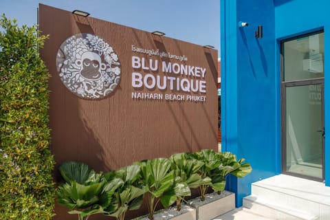 Property logo or sign