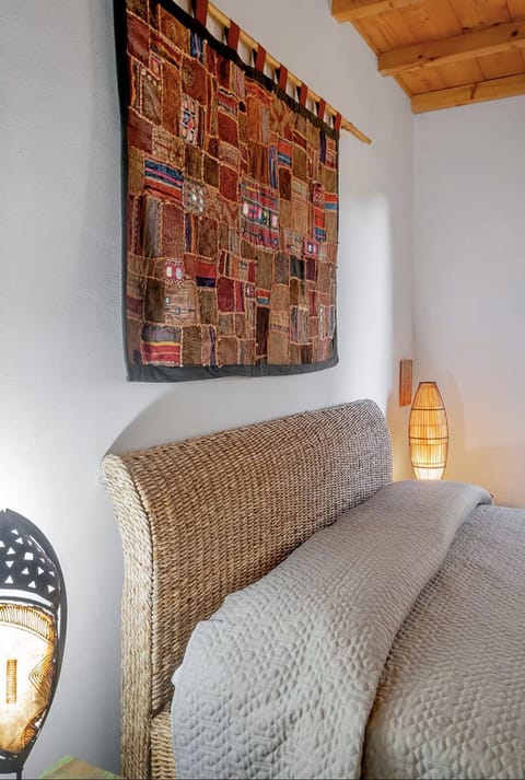 Seating area, Bedroom