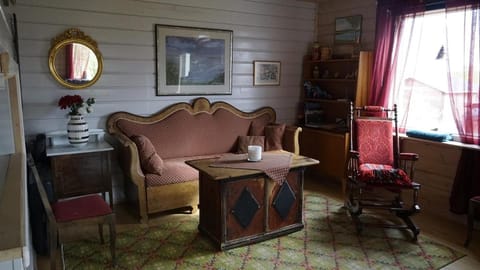 Entire home in Muodoslompolo House in Norrbotten County, Sweden