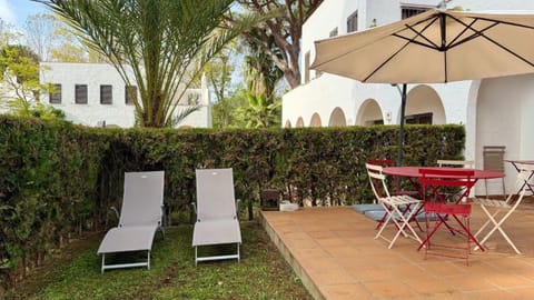 Patio, Garden, Garden view