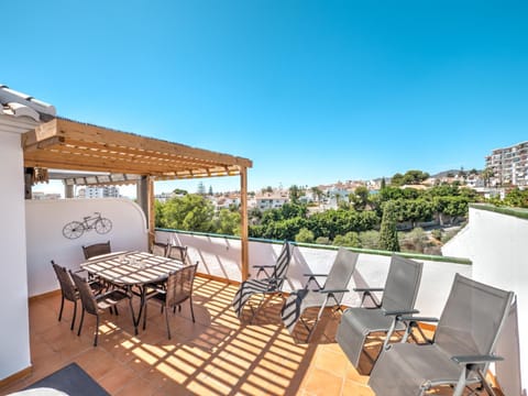 Day, View (from property/room), Balcony/Terrace, Seating area, Dining area