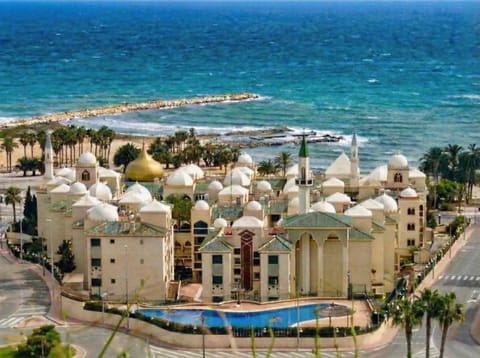 Property building, Bird's eye view, Garden, Beach