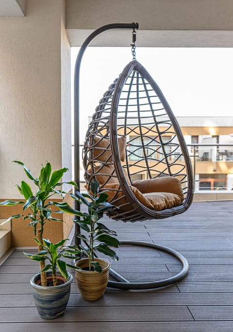 View (from property/room), Balcony/Terrace